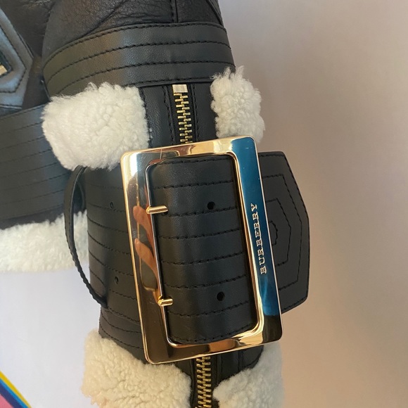 Burberry Shearling Coat - Picture 10 of 16